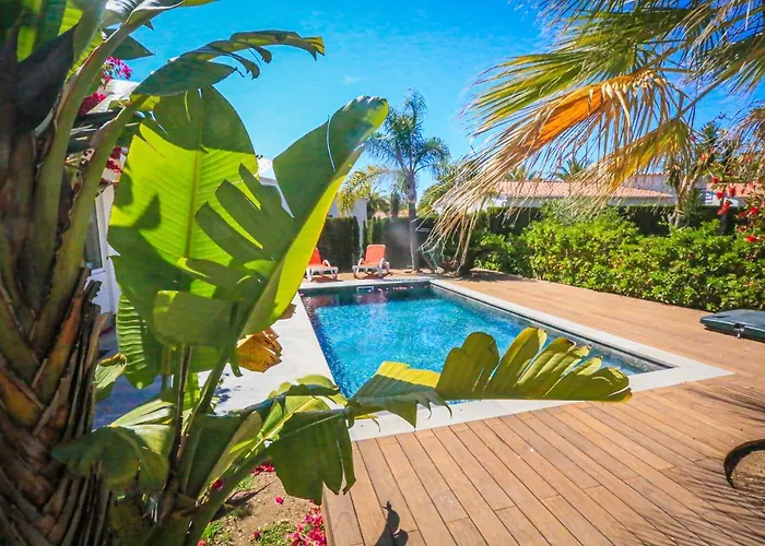 Litoral Costa Dorada - Monet Only Families Villa