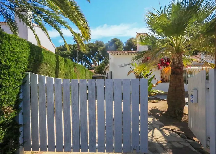 Litoral Costa Dorada - Monet Only Families Villa