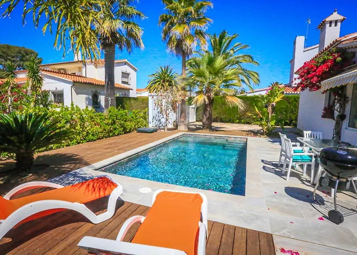 Villa Litoral Costa Dorada - Monet Only Families